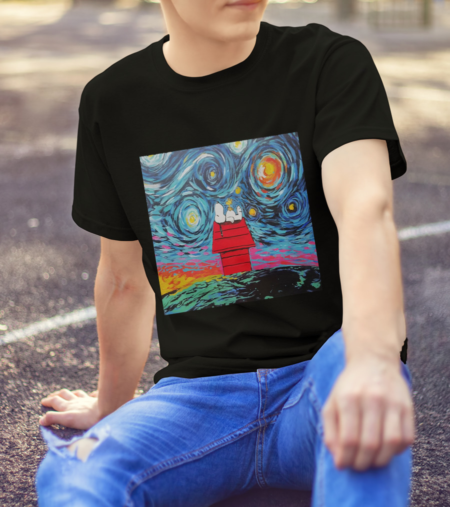 Snoopy And Woodstock On The Doghouse Under A Starry Night T-Shirt