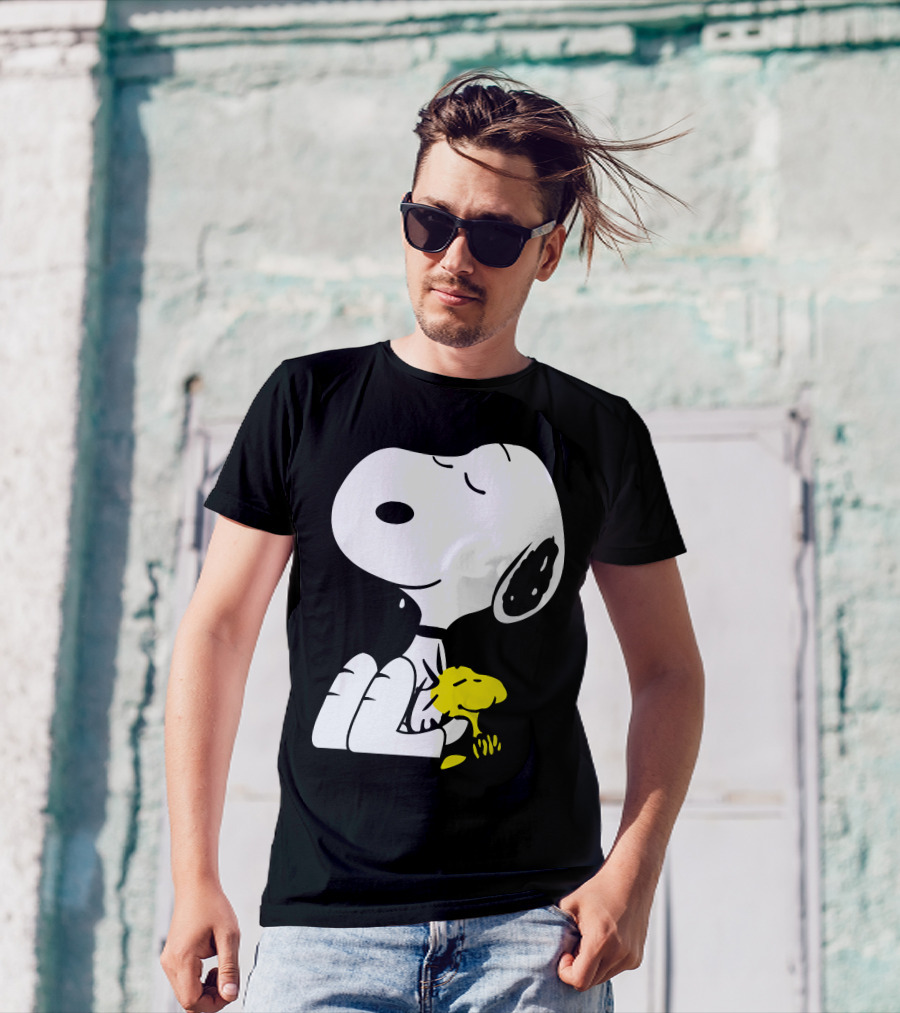 Snoopy Sleep In Peace With Woodstock Sleeping In Black And White Peanuts Comic T-Shirt