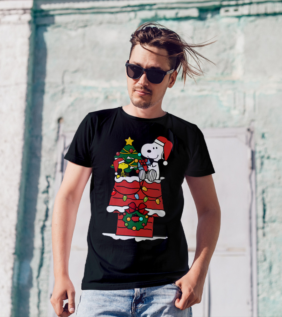 Snoopy And Woodstock Celebrate Christmas On Doghouse With Santa Hats And Tree T-Shirt