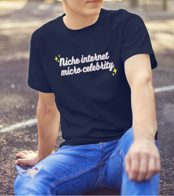 Niche Internet Micro Celebrity Srishtigargg Sparkling Text T-Shirt