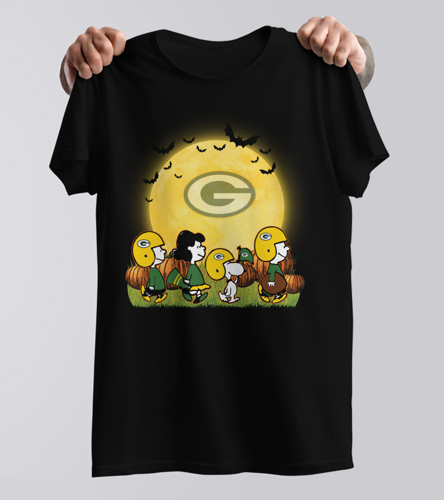 Green Bay Packers Snoopy Halloween Moon Pumpkins T-Shirt