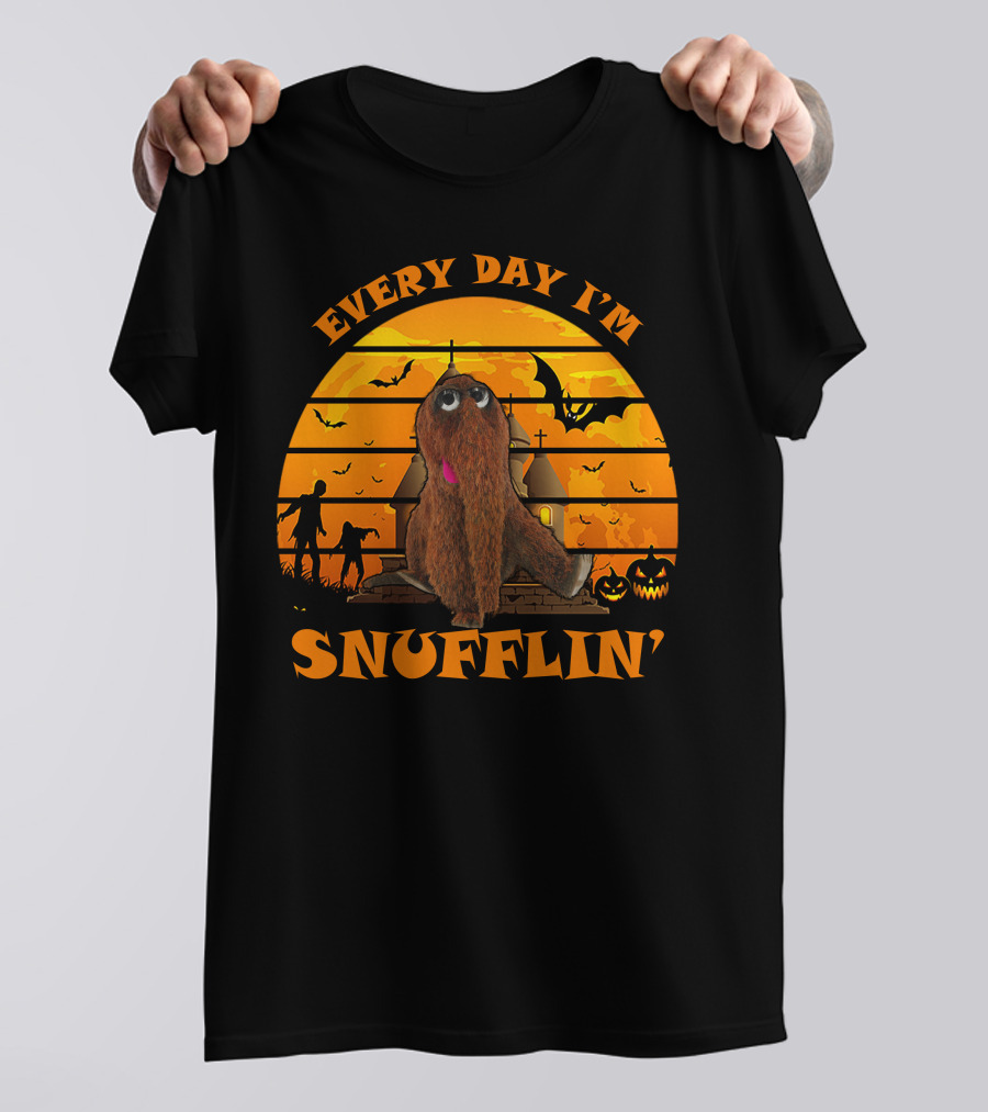 EVERY DAY I'M SNUFFLIN' HALLOWEEN ORANGE BATS PUMPKINS CHURCH T-Shirt
