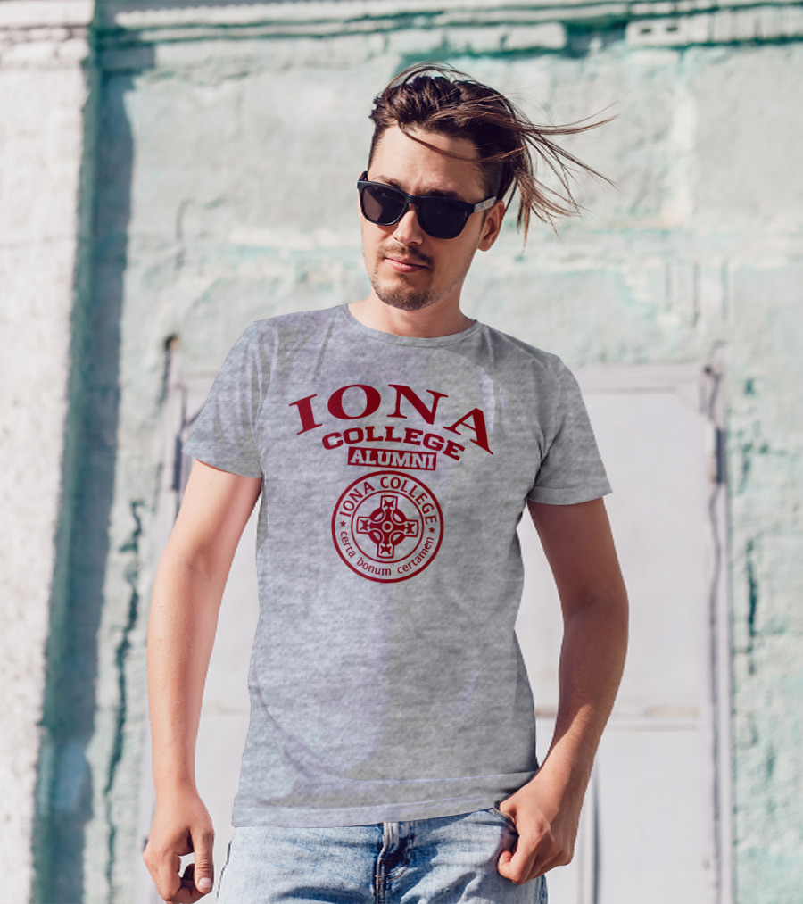 Iona College Alumni Certa Bonum Certamen T-Shirt