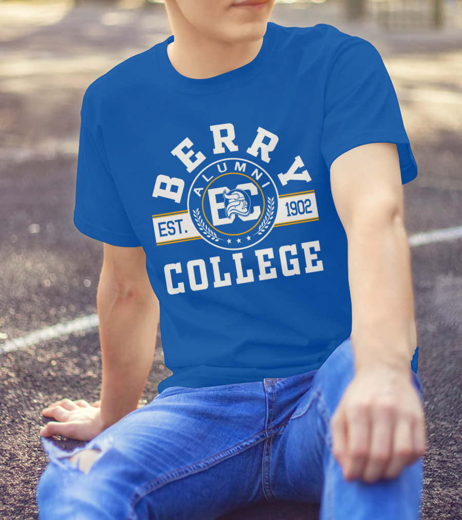 Berry College Alumni Est. 1902 Blue Knight Emblem T-Shirt