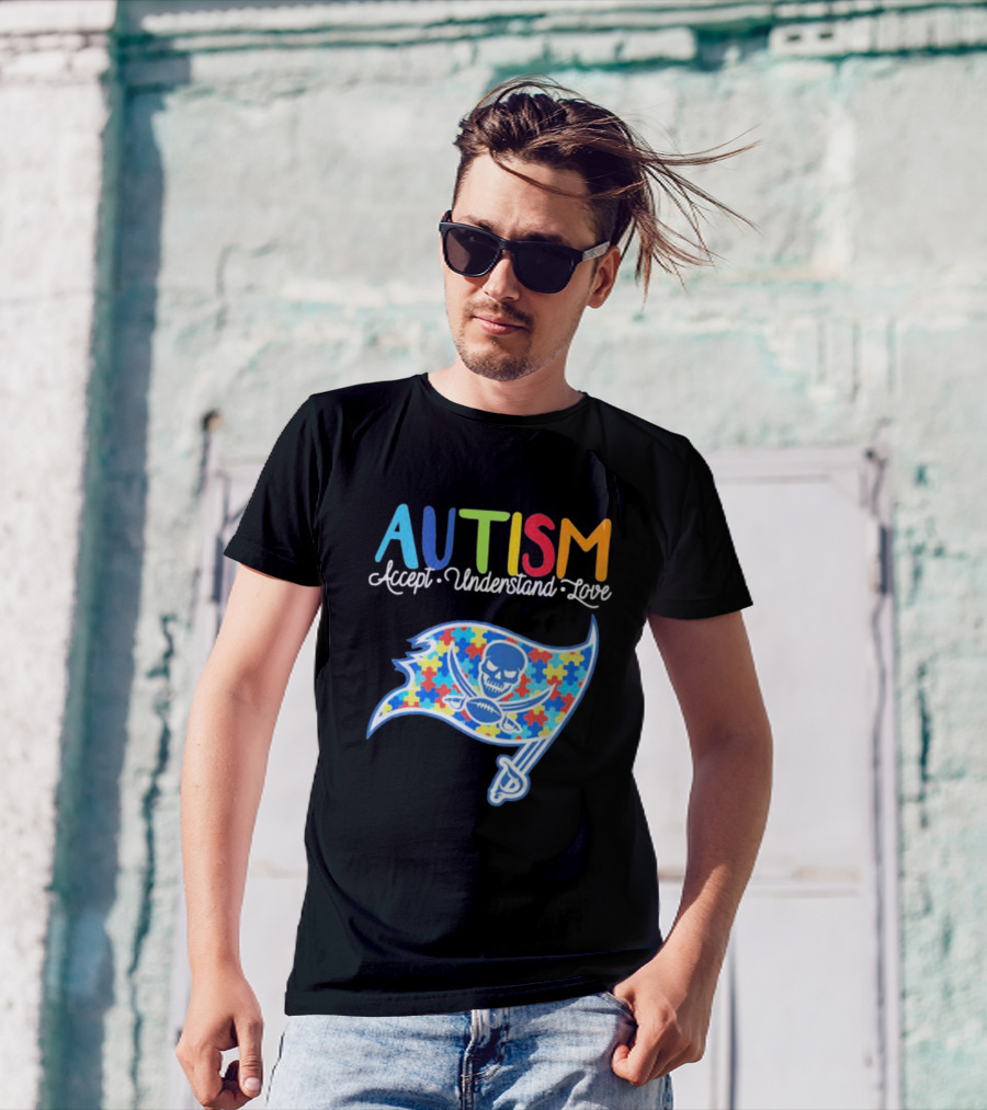 Tampa Bay Buccaneers Autism Awareness Accept Understand Love NFL Puzzle Flag T-Shirt
