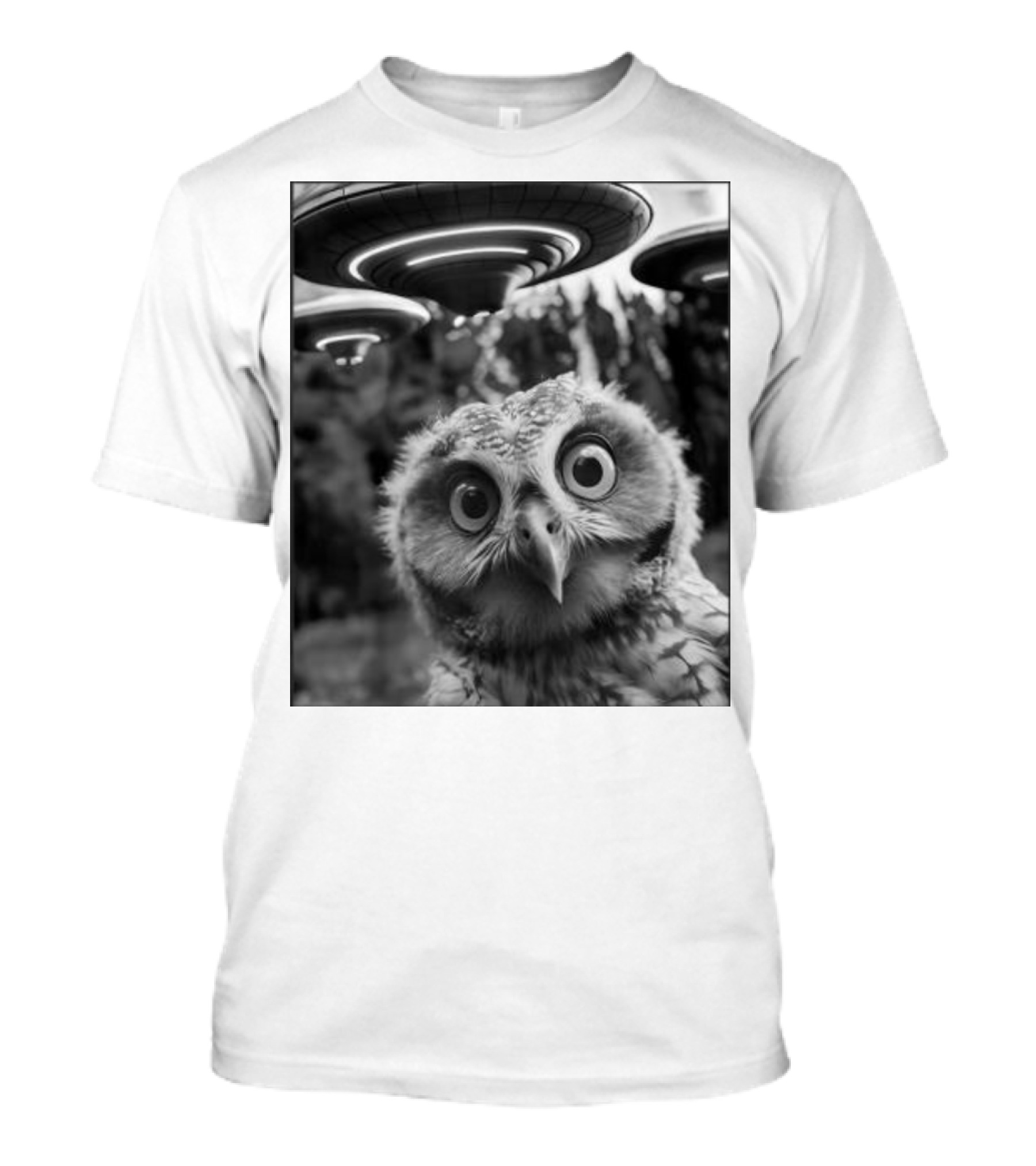 Owl Selfie With UFOs Weird Spaceship Encounter T-Shirt
