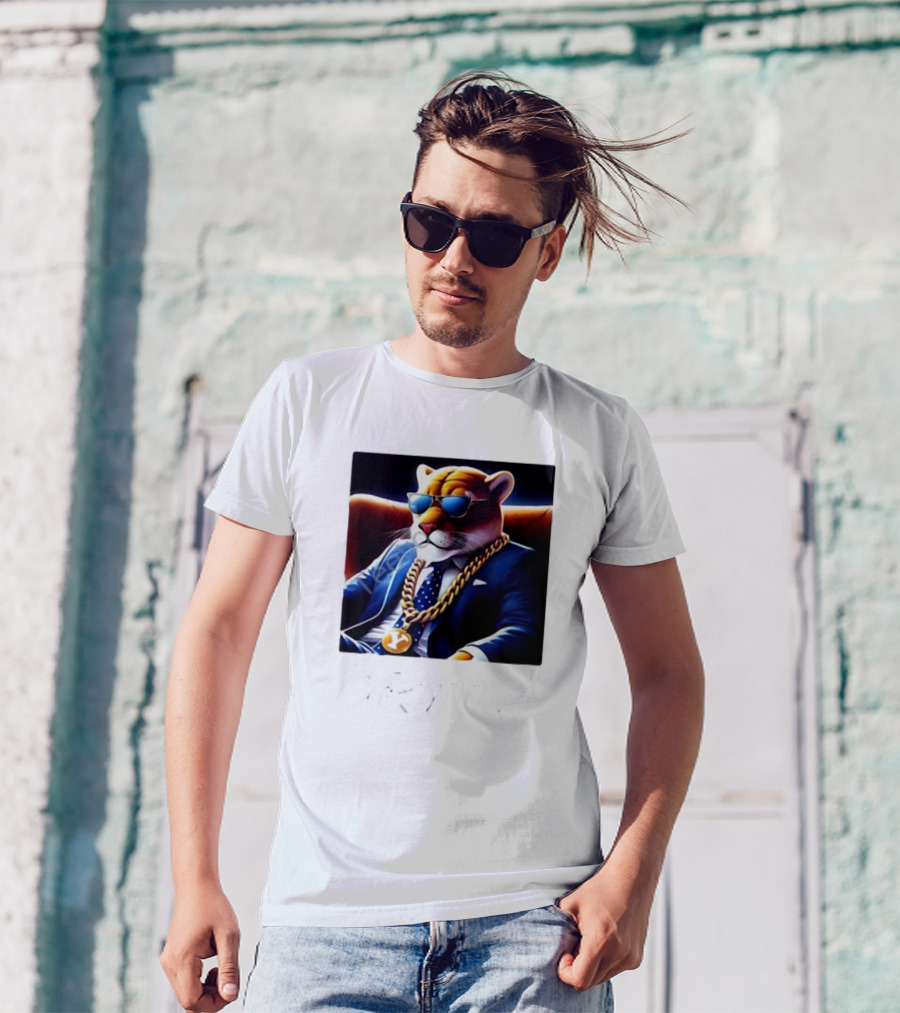 Jaylassoku Cosmo The Cougar In Sunglasses And Gold Chain T-Shirt