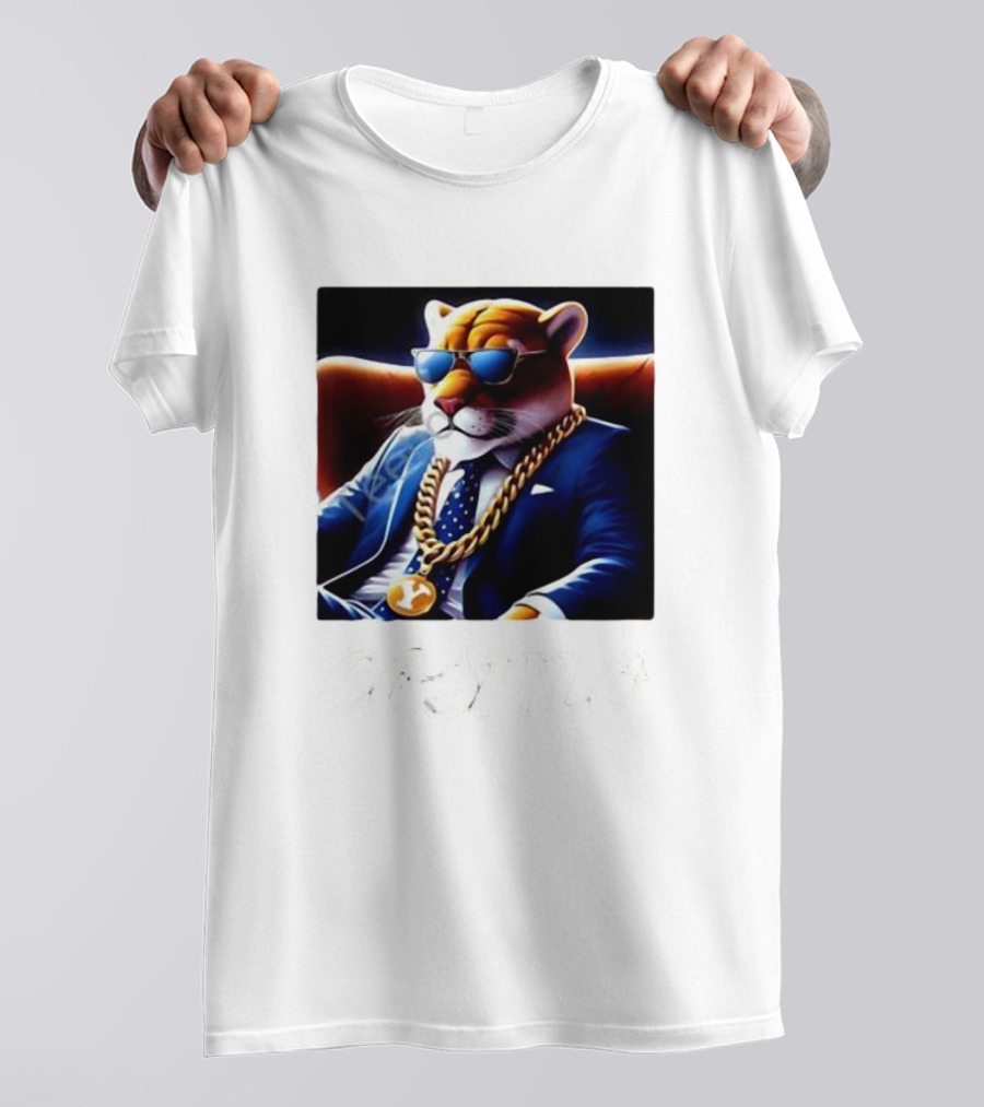 Jaylassoku Cosmo The Cougar In Sunglasses And Gold Chain T-Shirt