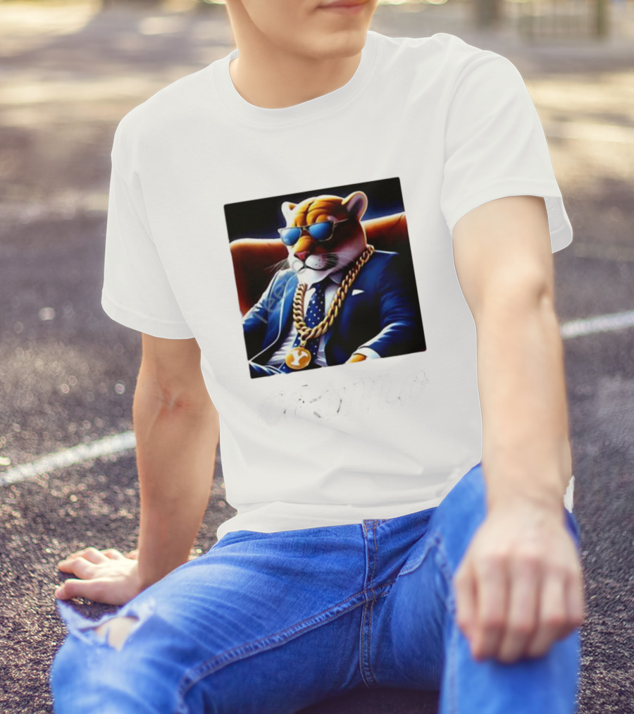 Jaylassoku Cosmo The Cougar In Sunglasses And Gold Chain T-Shirt