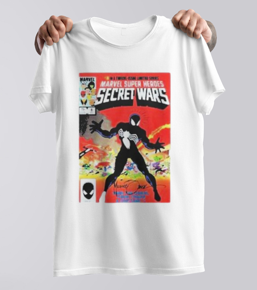 Marvel Super Heroes Secret Wars Spider-Man Black Suit Comic Cover T-Shirt