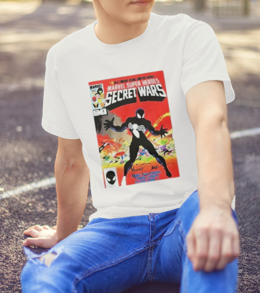 Marvel Super Heroes Secret Wars Spider-Man Black Suit Comic Cover T-Shirt