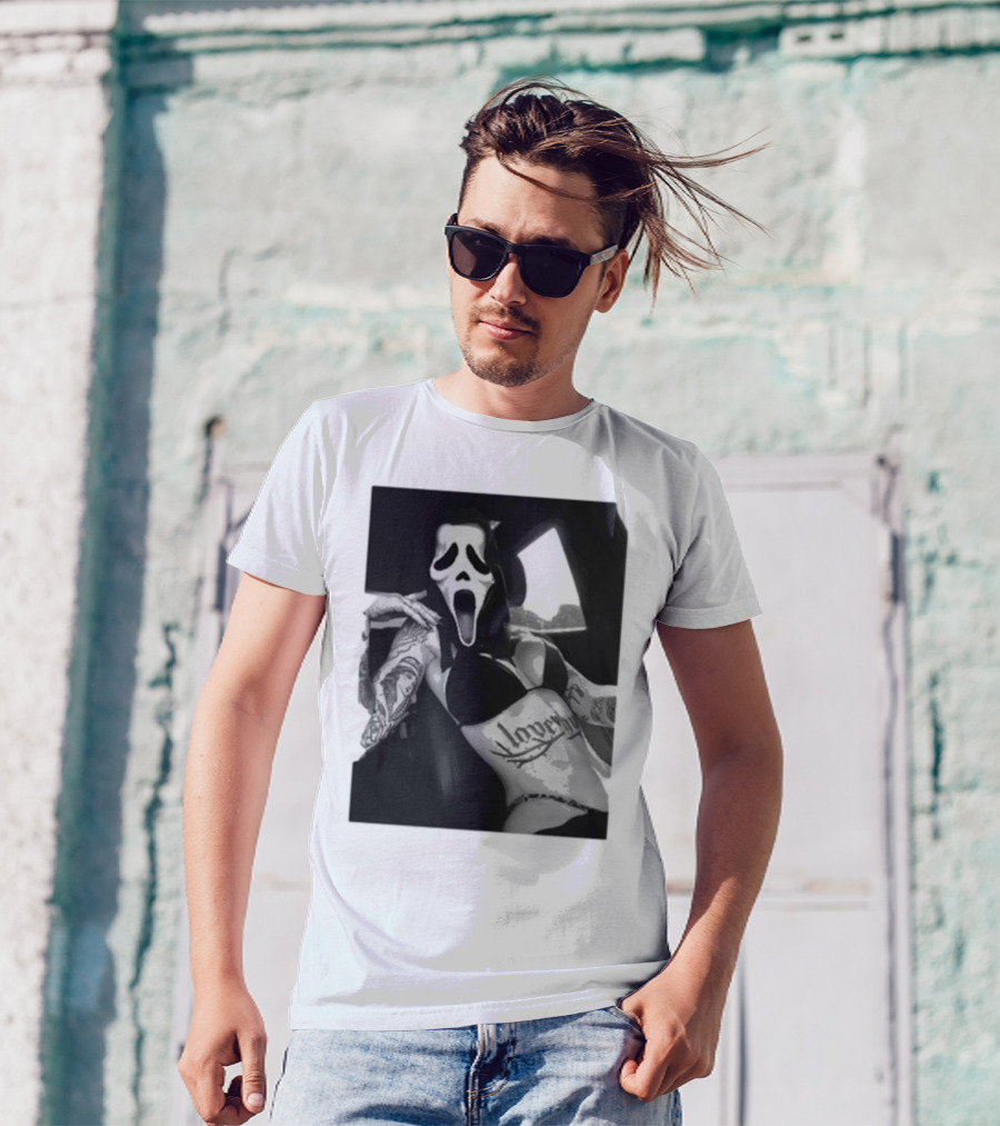 Scream If U Need Me Ghost Face Love Tattoo T-Shirt