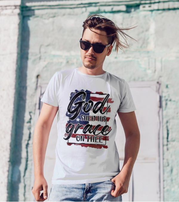 God Shed His Grace On Thee American Flag USA Patriotic T-Shirt
