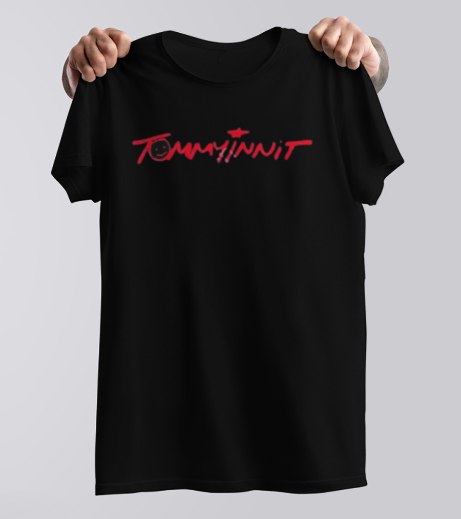 Tommyinnit Signature With Star And Smile Icon In Red T-Shirt