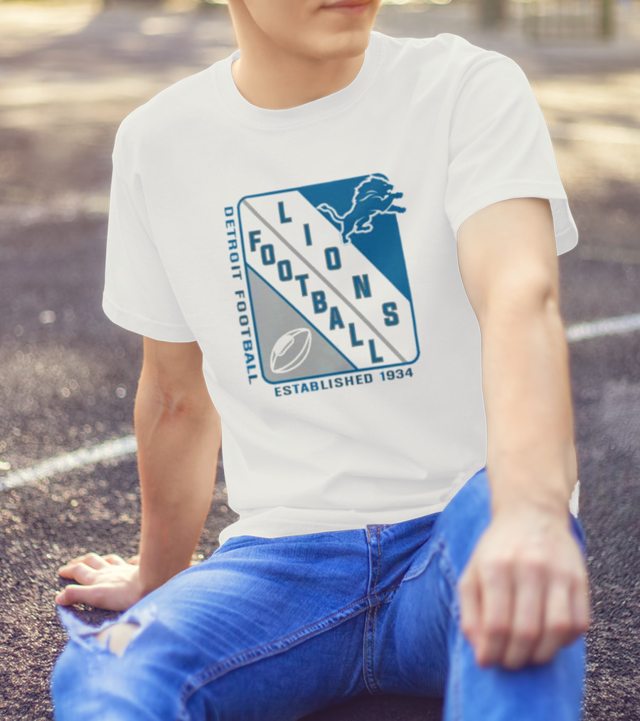 Detroit Lions Football Shield Established 1934 Iconic T-Shirt