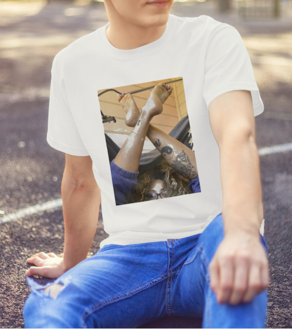 Omgitsbratch Yoga Yin Yang Tattoo Handstand T-Shirt