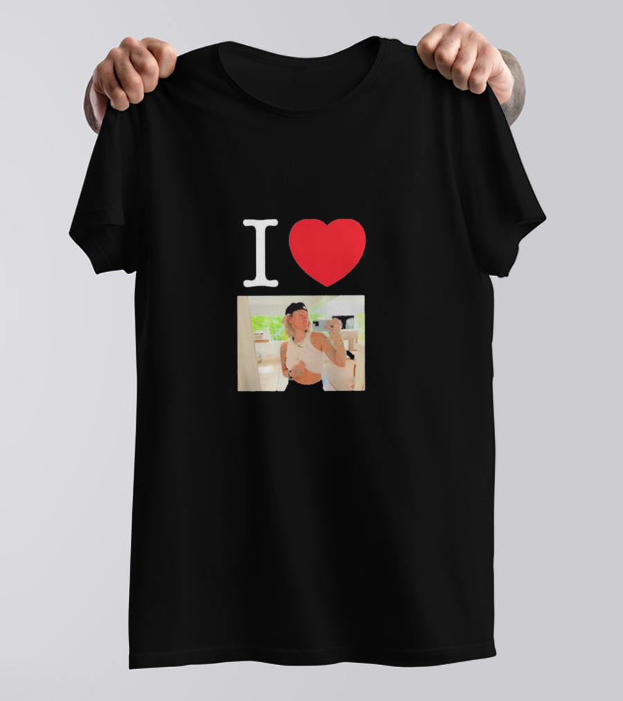 I Love Ls Lauren Sanderson Cropped Selfie心 T-Shirt