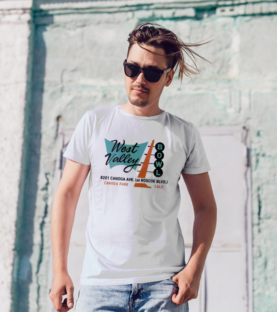 West Valley Bowl 8201 Canoga Ave Roscoe Blvd Canoga Park Calif Retro Bowling Sign T-Shirt