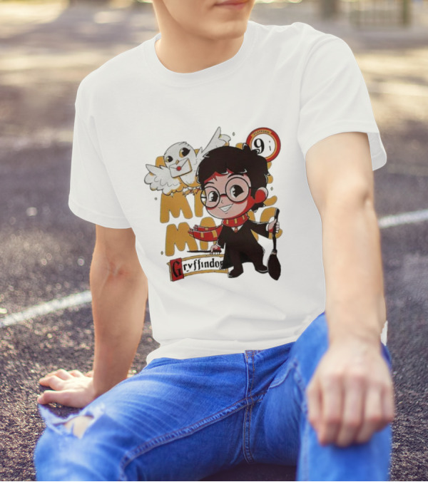 Quality Magic Boy Gryffindor Platform 9¾ Owl Wizard T-Shirt