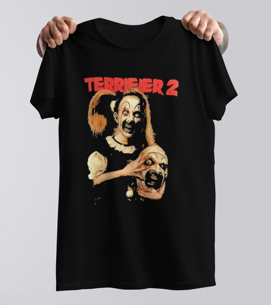 Terrifier 2 Horror Clown Character Holding Severed Head T-Shirt