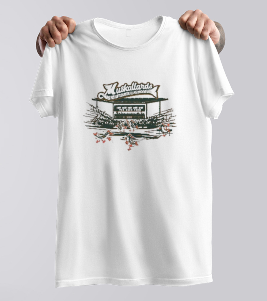 Muskallard Stadium Pocket Sand Retro Sports Venue T-Shirt