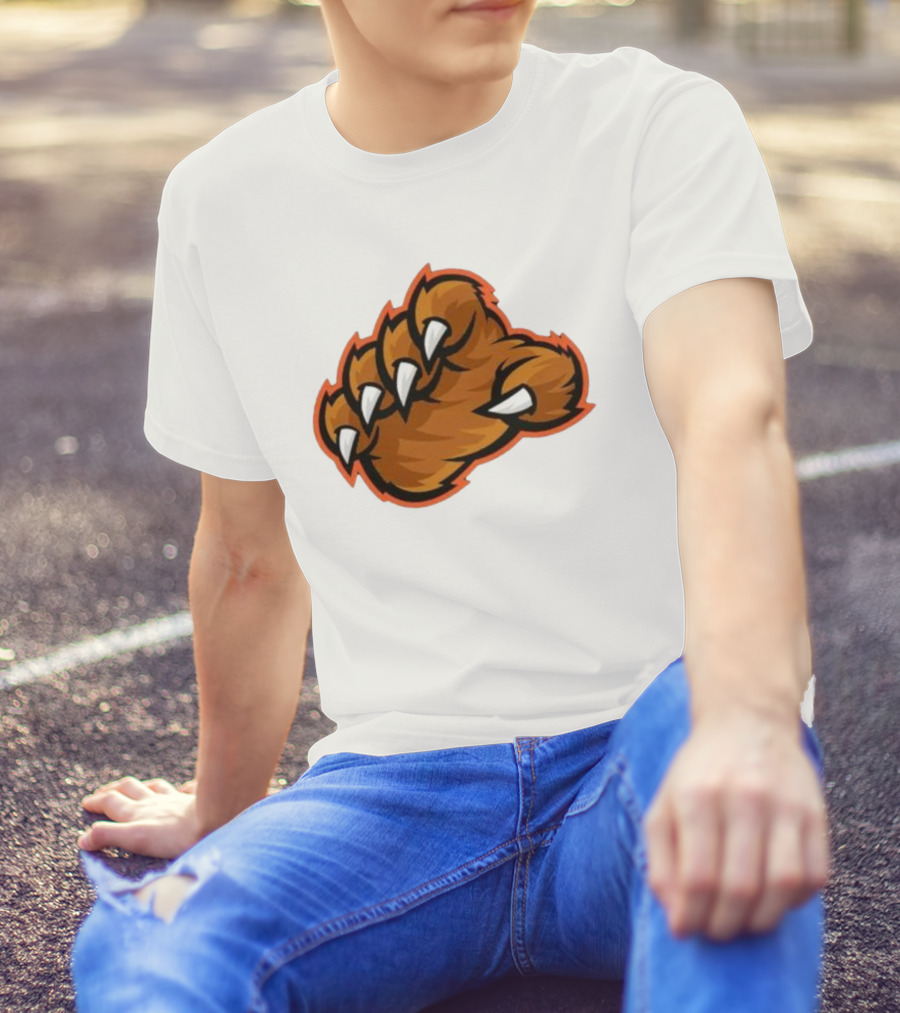 Chicago Bears The Claw Paw Logo Retro Football Fan Gear T-Shirt