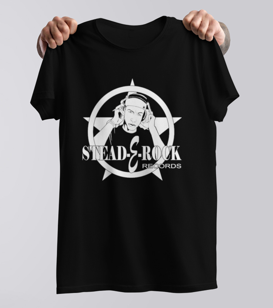 Stead E Rock Records Erockalipse DJ Headphones Star Emblem T-Shirt