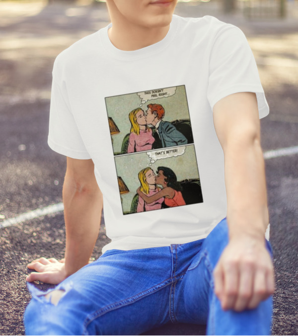 This Doesn’t Feel Right That’s Better Comic Panel With Thought Bubbles T-Shirt