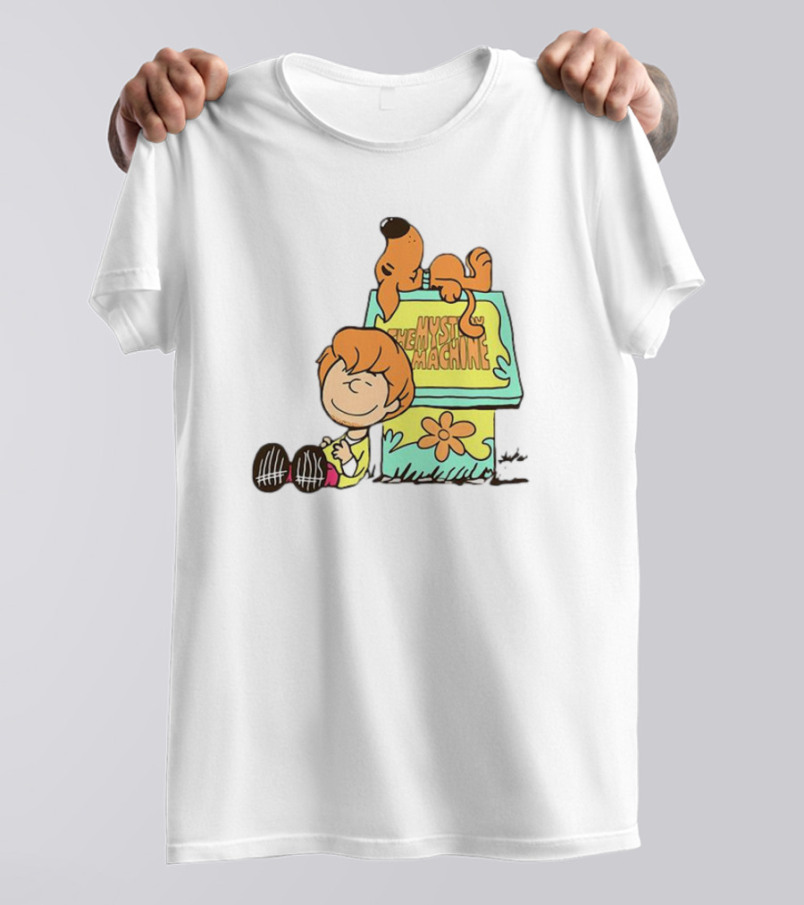 Scooby Doo And Shaggy Rogers Snoopy Style Mystery Machine T-Shirt