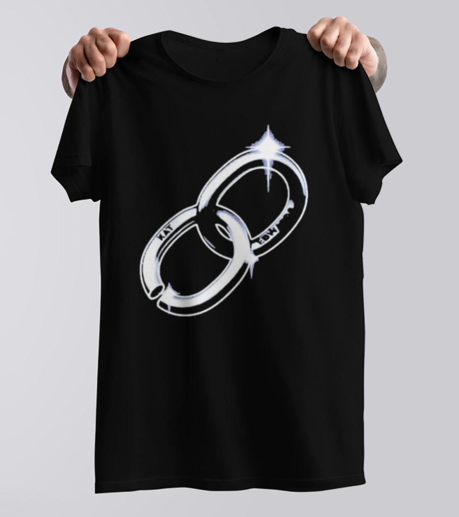 Kat Edwards Broken Link Chain T-Shirt