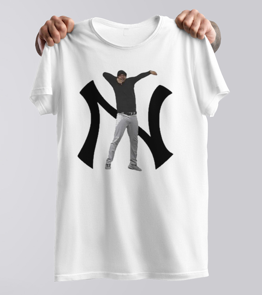 New York Yankees Aaron Boone Iconic Pose T-Shirt