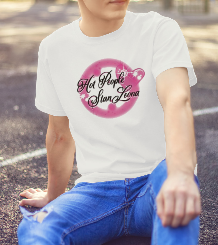 Hot People Stan Loona Pink Star Circle T-Shirt