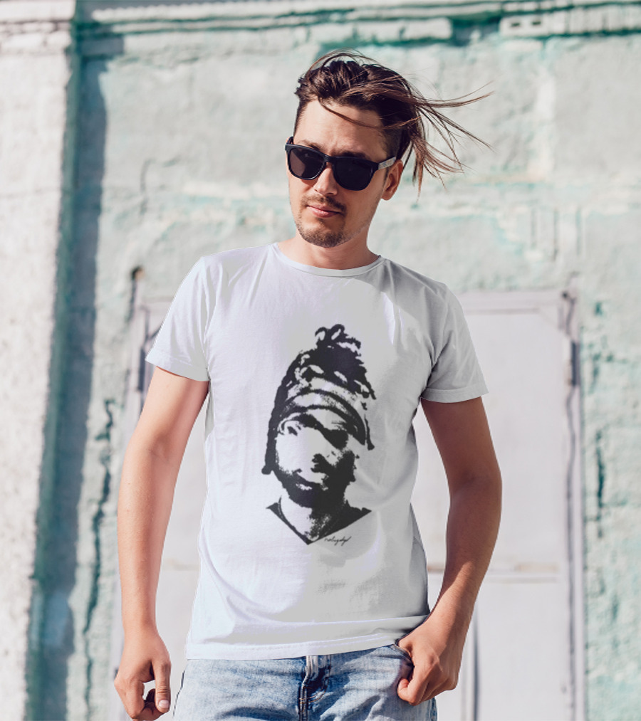 Nobigdyl. Monochrome Silhouette Face T-Shirt