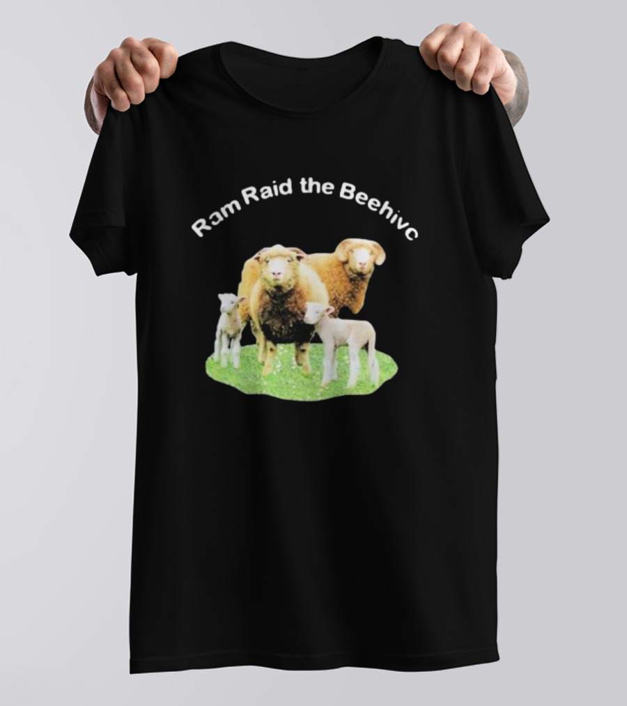 Ram Raid The Beehive Sheep On Grass T-Shirt