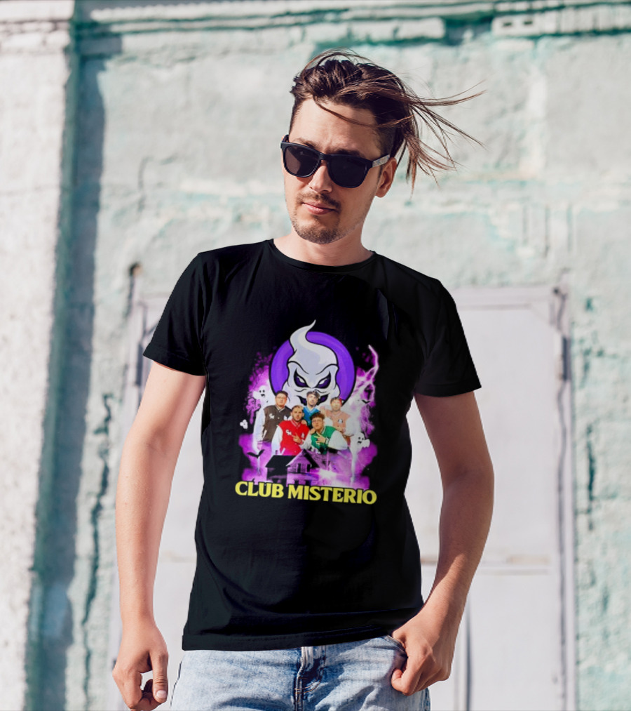Club Misterio 2024 Ghostly Group In Haunted House Scene With Spooky Ghosts T-Shirt