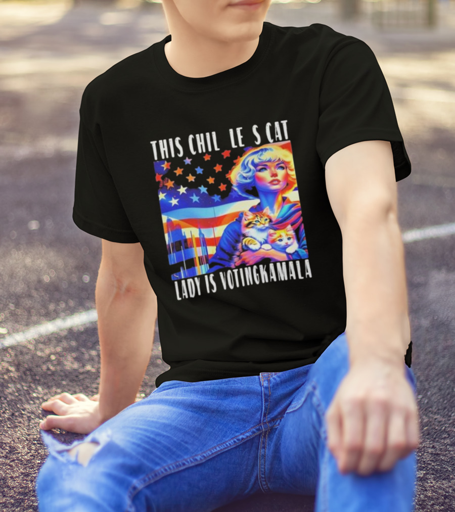 This Childless Cat Lady Lady Is Voting Kamala T-Shirt