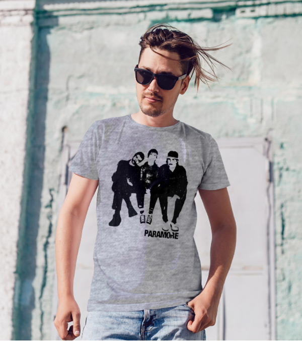 Paramore Music Group Photo Boyfriend Fit Girls T-Shirt