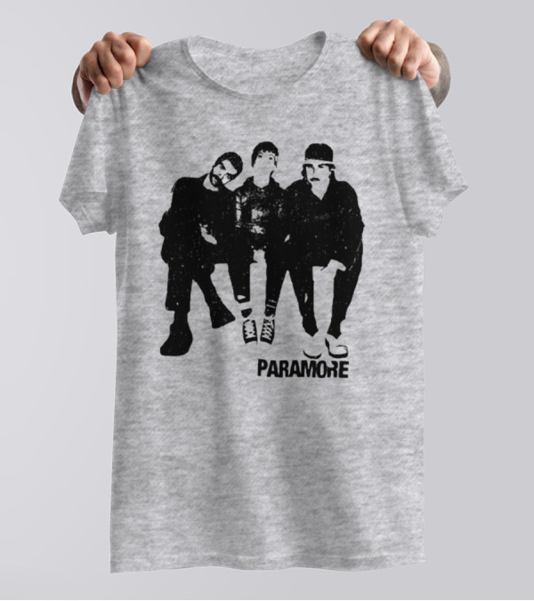 Paramore Music Group Photo Boyfriend Fit Girls T-Shirt