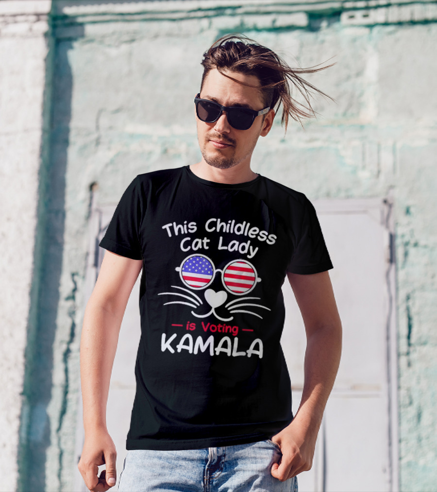 This Childless Cat Lady Is Voting Kamala Patriotic Cat Glasses T-Shirt