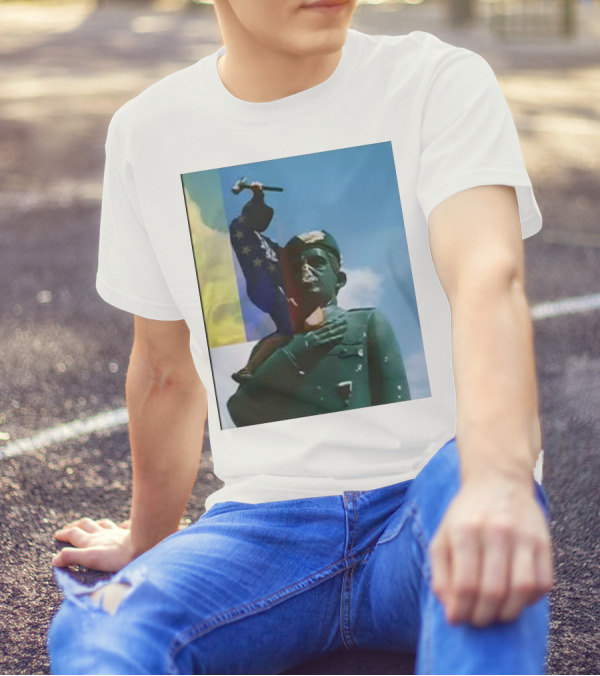 Venezuela Hasta El Final Statue With Patriotic Colors Stars T-Shirt
