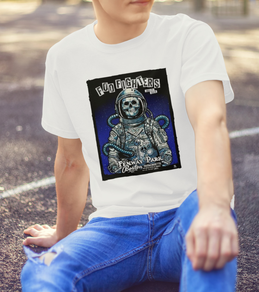 Foo Fighters July 21 2024 Fenway Park Boston Massachusetts Astronaut Skull T-Shirt
