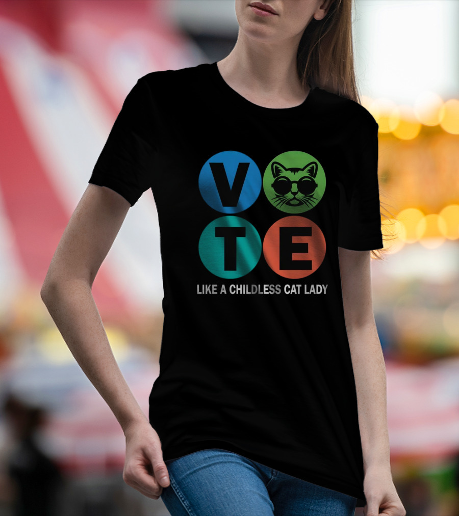Vote Like A Childless Cat Lady Retro Circle Cat Face T-Shirt