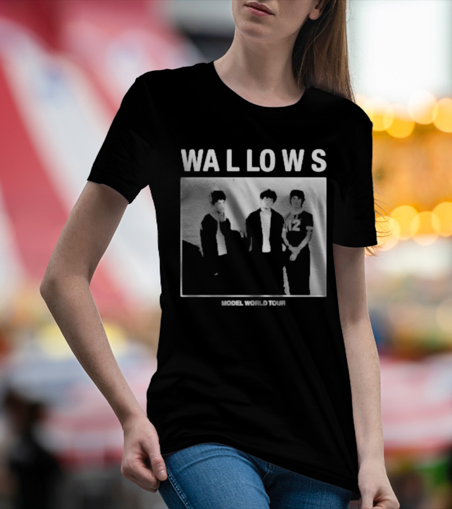 Wallows Model World Tour Band Photo T-Shirt