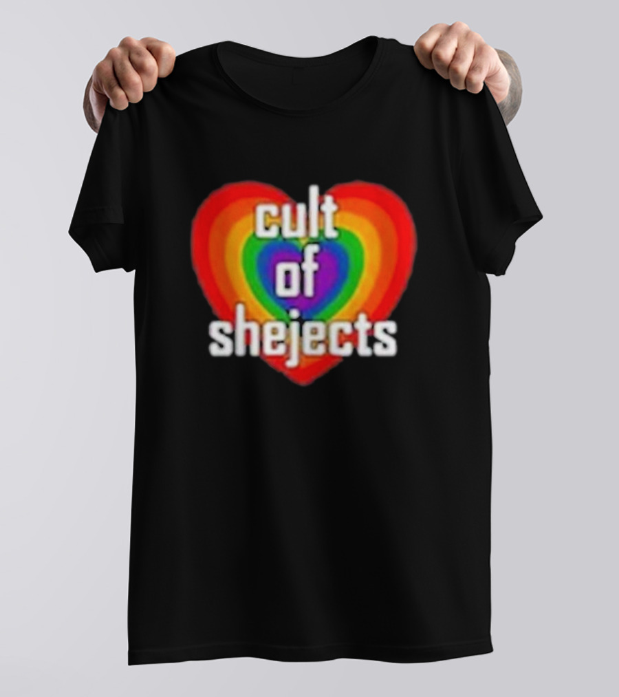 Reel Rejects Cult Of Shejects Heart Rainbow Pride New T-Shirt