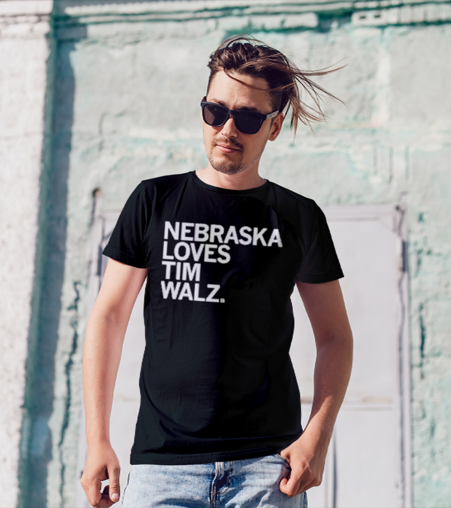 NEBRASKA LOVES TIM WALZ T-Shirt