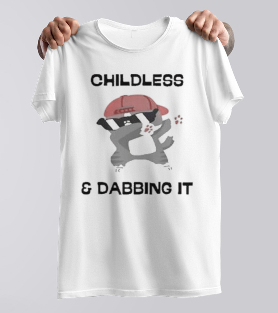 Childless And Dabbing It Cat Lady For Kamala Harris T-Shirt