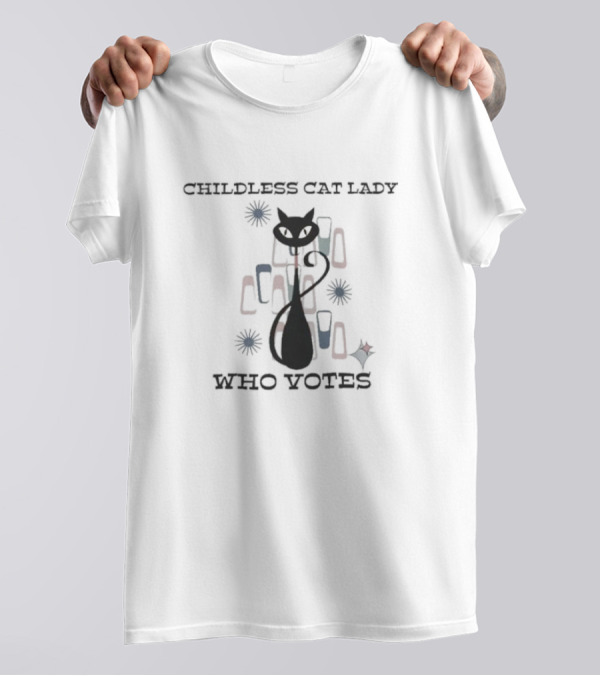 Childless Cat Lady Who Votes Black Cat Retro Colors Kamala Harris T-Shirt