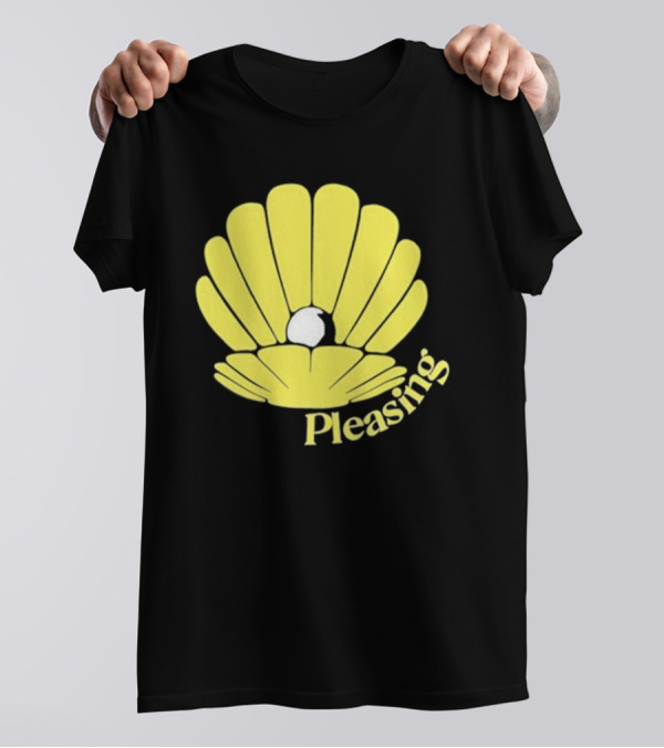 Pleasing Store Yellow Clam And Pearl T-Shirt