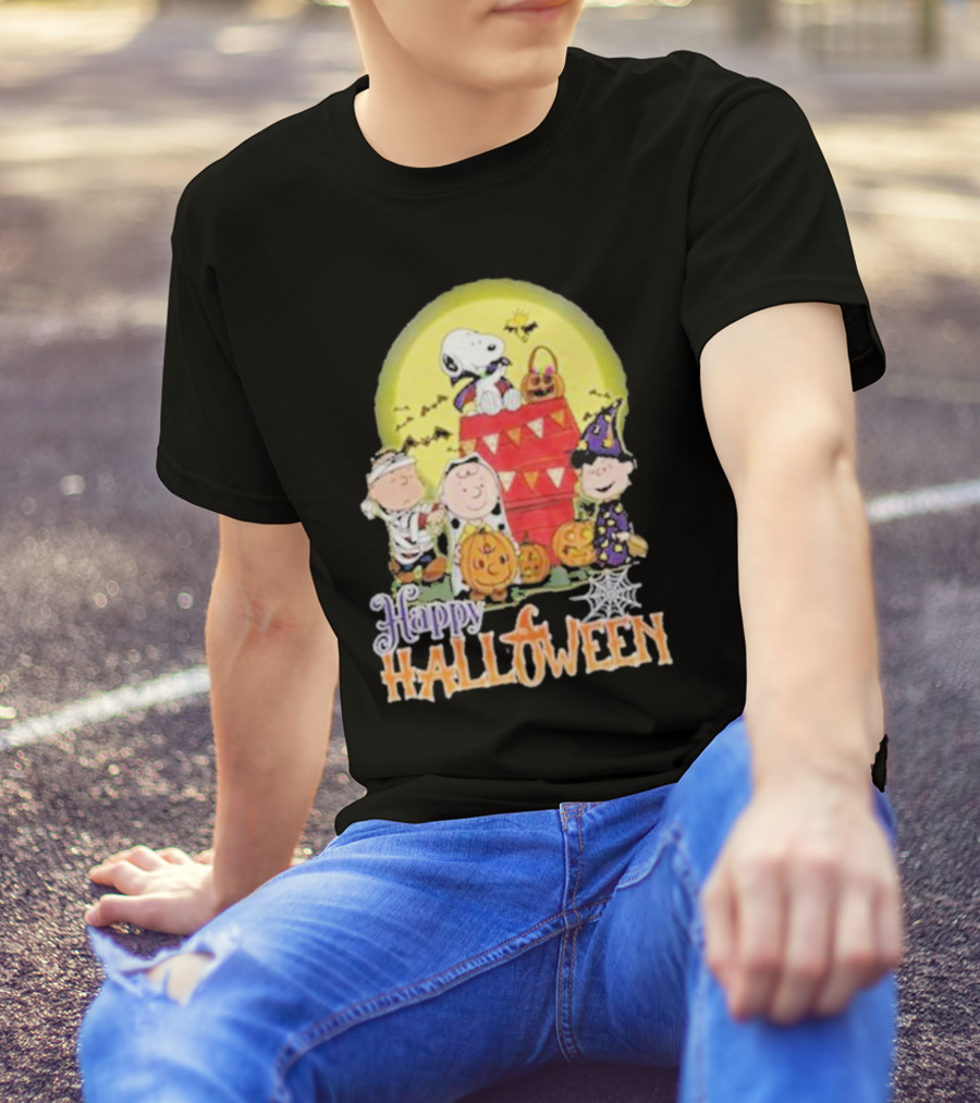 Happy Halloween Snoopy And Friends Haunted Pumpkin Scene T-Shirt