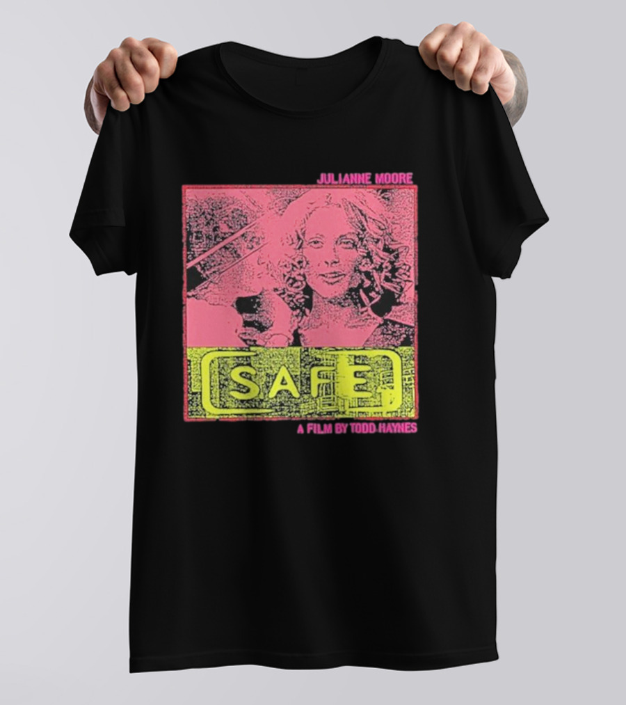 Painfulshirtco Julianne Moore Safe A Film By Todd Haynes Pink T-Shirt